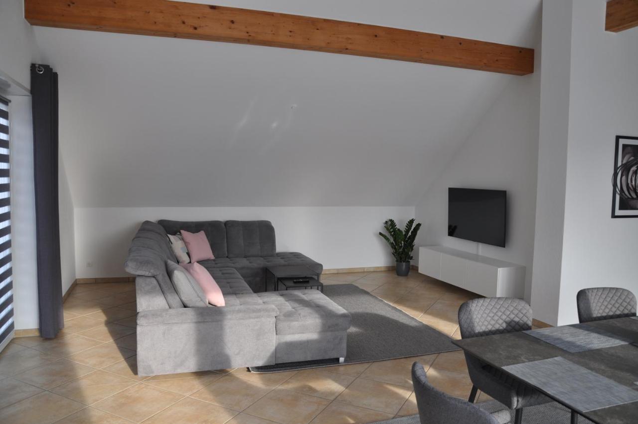 Schnurs Ferienwohnung Romerberg Екстер'єр фото